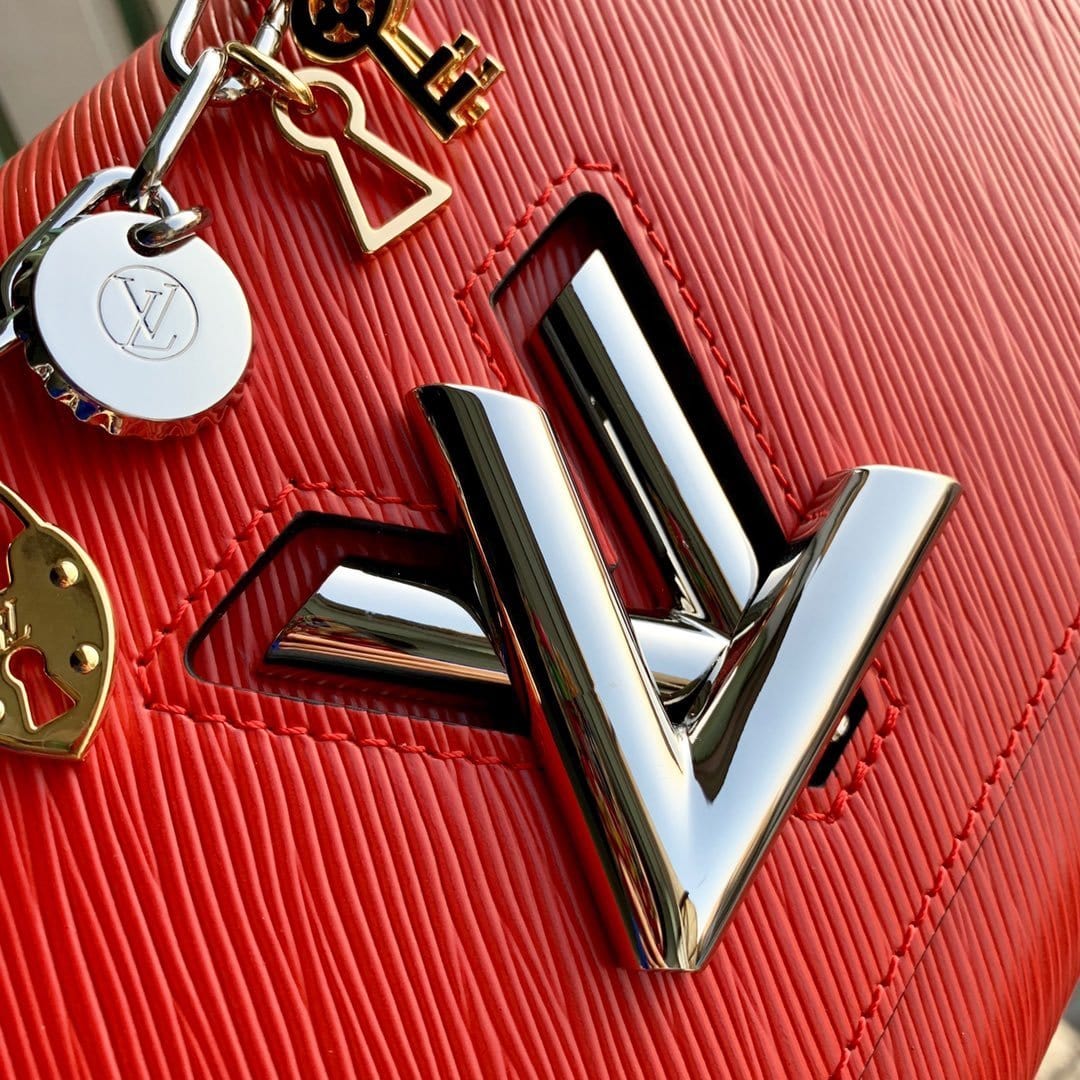 Looopix Louis Vuitton TWIST MM
