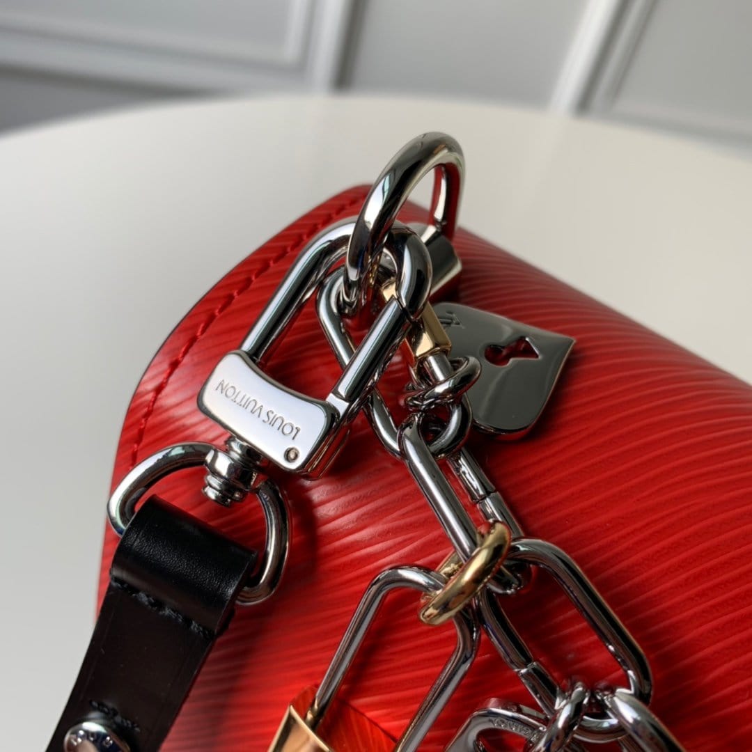 Looopix Louis Vuitton TWIST MM